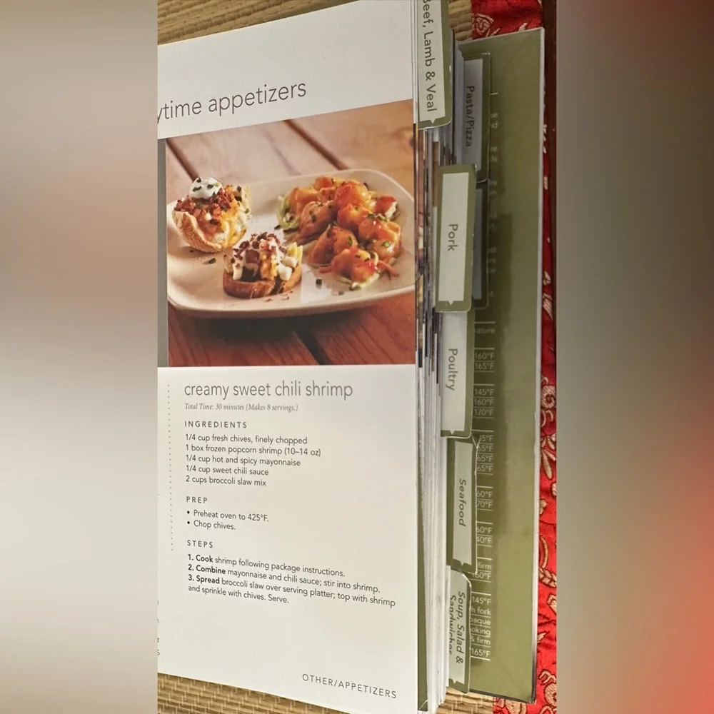 Publix Aprons Simple Meals Binder With Recipes And Tabs Cookbook